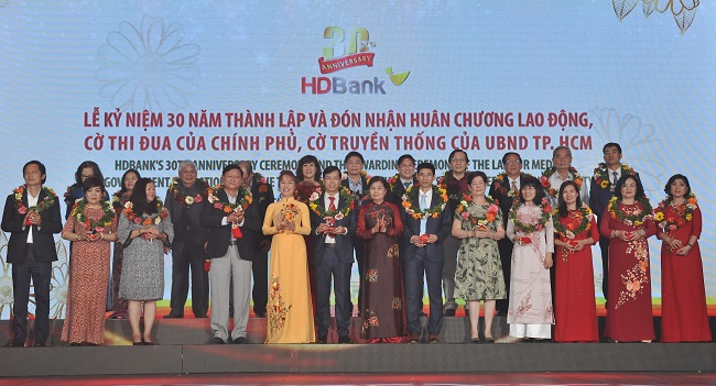 Kỷ niệm 30 năm hoạt động, ngày hội lớn của cán bộ nhân viên HDBank 6