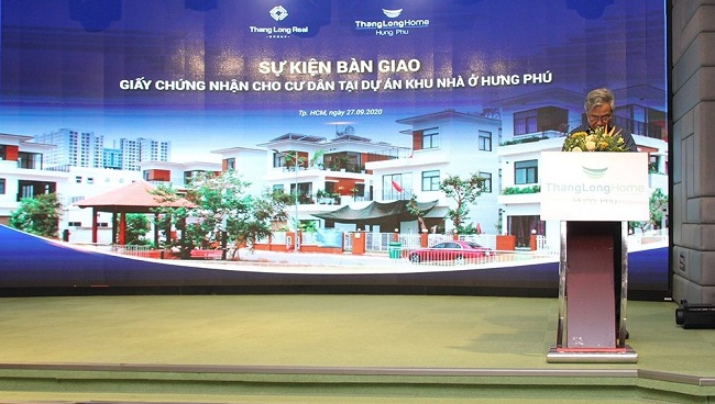 Hưng Phú Invest bàn giao sổ hồng cho khách hàng dự án Thang Long Home - Hưng Phú