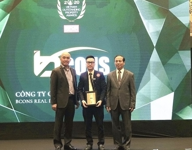Tập đoàn Bcons nhận 2 giải thưởng bất động sản tiêu biểu Việt Nam 2020 1