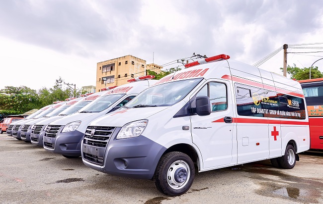 T&T Group và SHB tặng xe cứu thương hỗ trợ Quảng Trị - Quảng Bình chống dịch 1