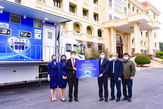 SCB tặng 3 xe xét nghiệm Covid-19 lưu động cho Hà Nội, Nam Định và Thừa Thiên Huế 1