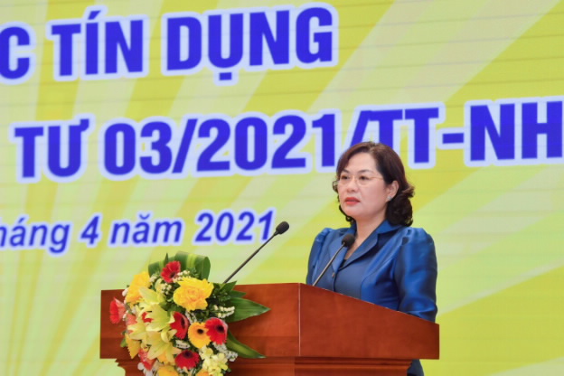 Thủ tướng Phạm Minh Chính làm việc với NHNN: Cần khơi thông cơ chế giải quyết vướng mắc của ngành Ngân hàng
