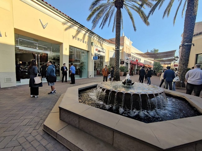 VinFast mở mới 4 cửa hàng tại California 3