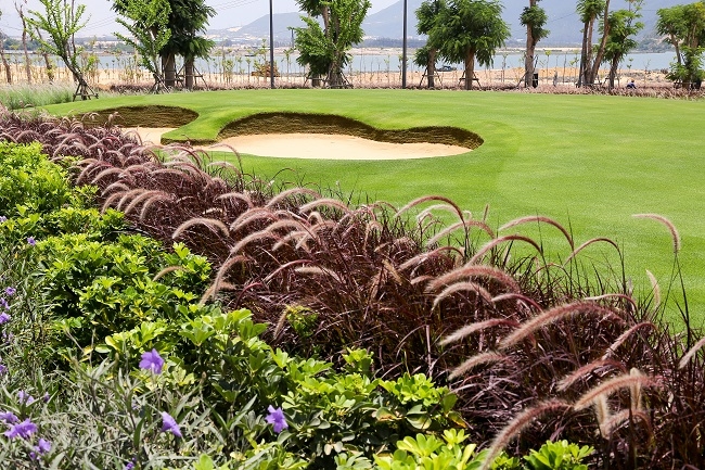 MerryLand Golf Club hội tụ mọi yếu tố của một sân golf đẳng cấp quốc tế 1