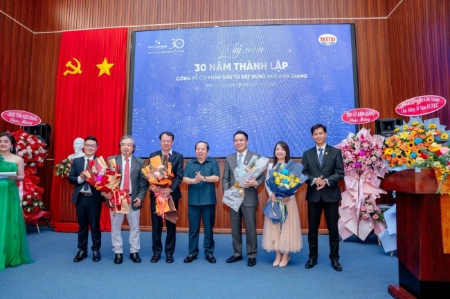 Hàng trăm triệu đồng góp phần cải thiện đời sống người dân tỉnh Kiên Giang 1