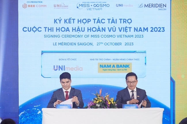 Thí sinh Hoa hậu hoàn vũ Việt Nam 2023 trải nghiệm tiện ích vượt trội tại một ngân hàng 2