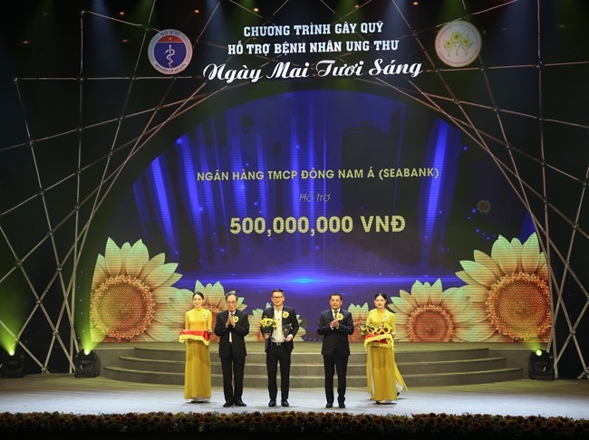 SeABank lần thứ 6 lọt Top 100 Doanh nghiệp bền vững Việt Nam