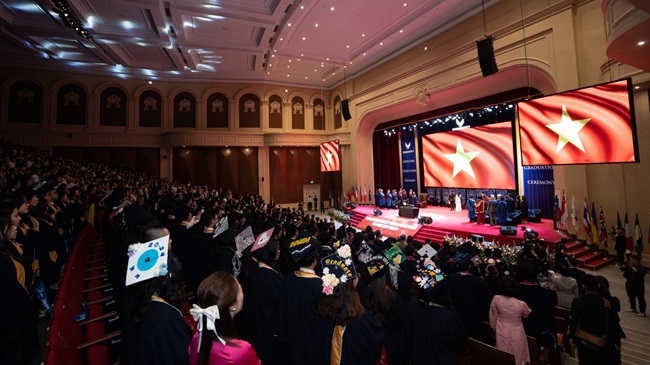 25% sinh viên tốt nghiệp khoá 1 VinUni học lên cao tại các trường Ivy và tương đương