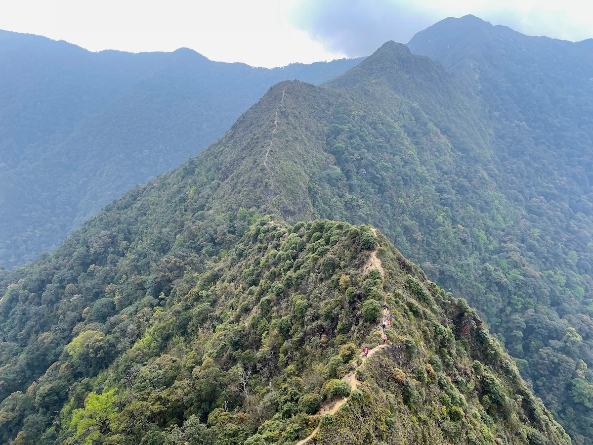 Những cung leo núi đẹp nhất Việt Nam 4