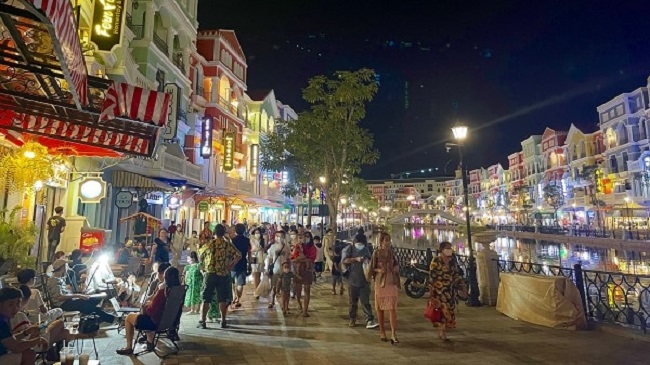 Khu Grand World Phú Quốc đón lượng du khách tăng đột biến trong dịp Tết Nhâm Dần
