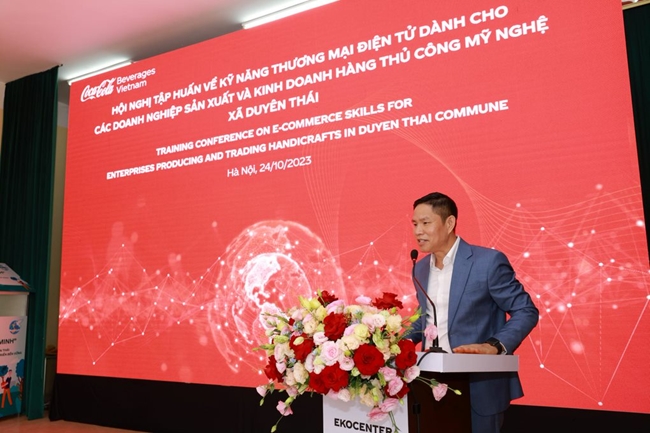 Coca-Cola Việt Nam hỗ trợ thương mại điện tử cho làng nghề thủ công