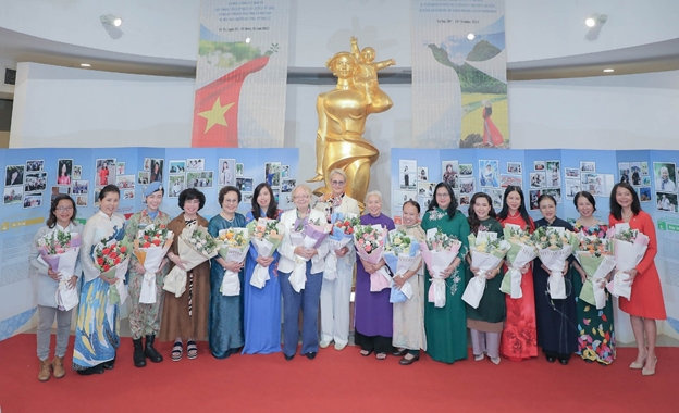 Anh hùng Lao động Thái Hương: ‘Gương mặt hành động Việt Nam vì sự phát triển bền vững’