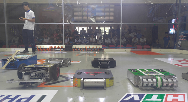 Chiêm ngưỡng sức mạnh công nghệ Việt ở giải đấu “Robot đại chiến” 8