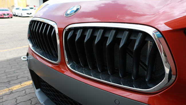 Cận cảnh BMW X2 lần đầu tiên xuất hiện tại Việt Nam 2