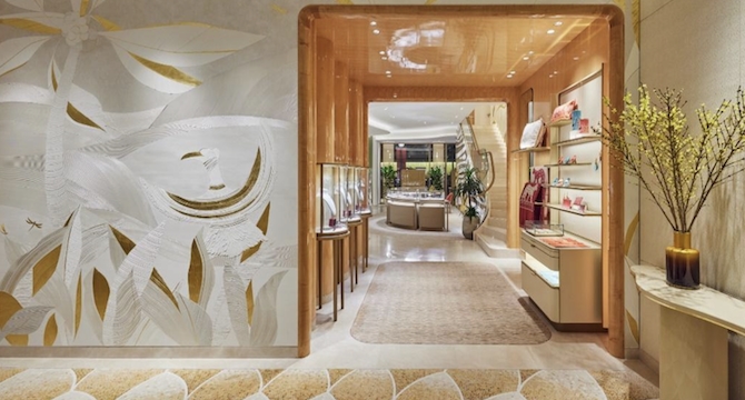Cửa hàng flagship đầu tiên của Cartier tại TP. HCM 3