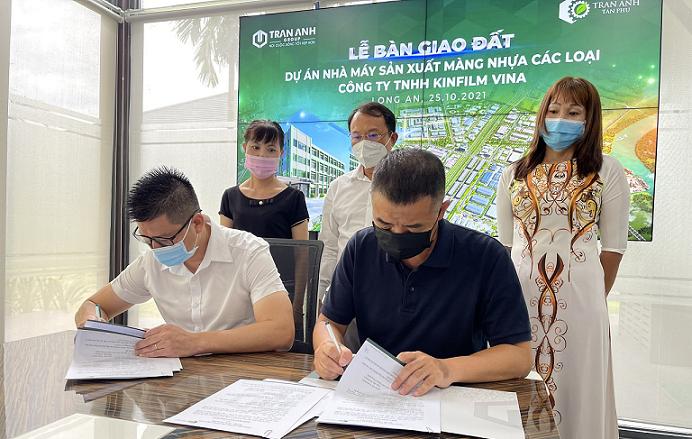 Trần Anh Group chính thức bàn giao đất dự án nhà máy sản xuất màng nhựa