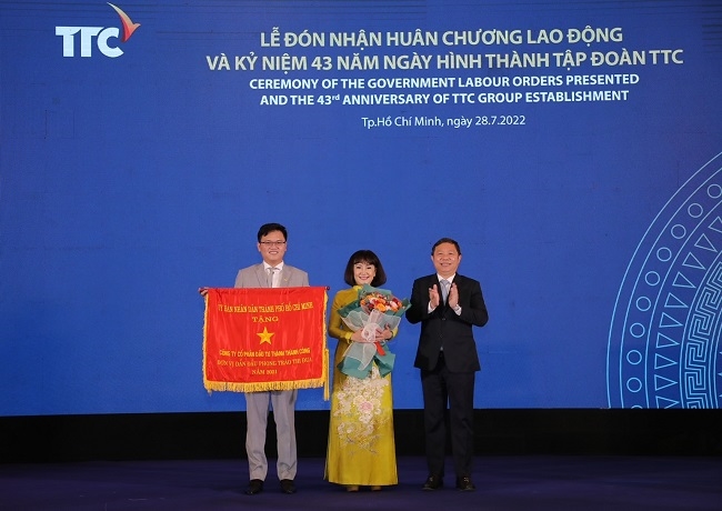 Tập đoàn TTC đón nhận Huân chương lao động hạng Ba 1