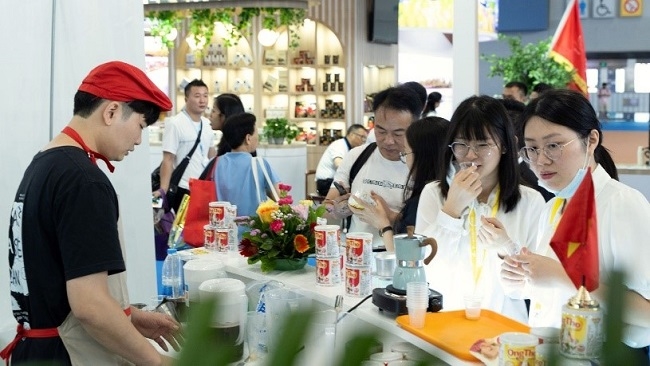 Sữa đặc Ông Thọ Vinamlik duy trì sức hút tại thị trường Trung Quốc 2